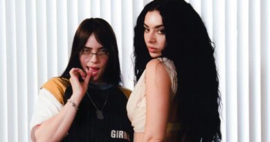 Charli xcx presenta ‘Guess featuring Billie Eilish’